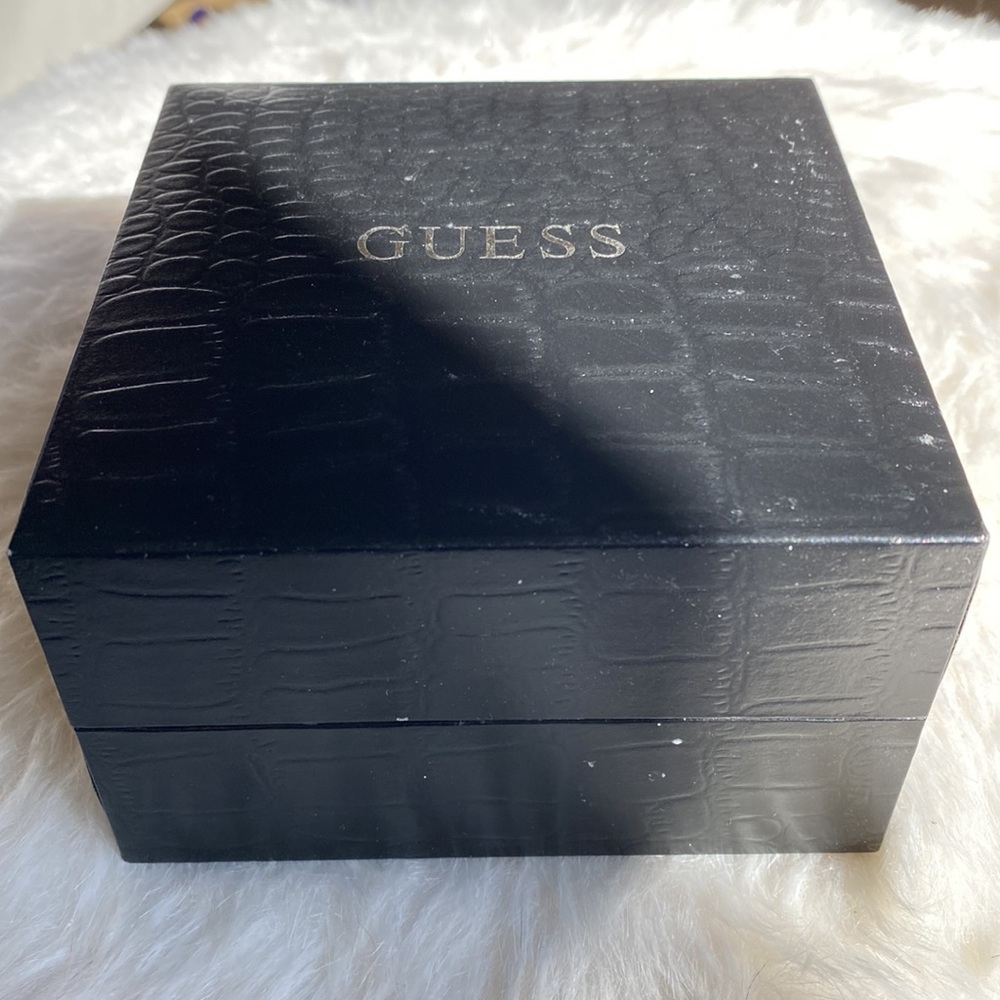 Guess watch - Picture 9 of 9